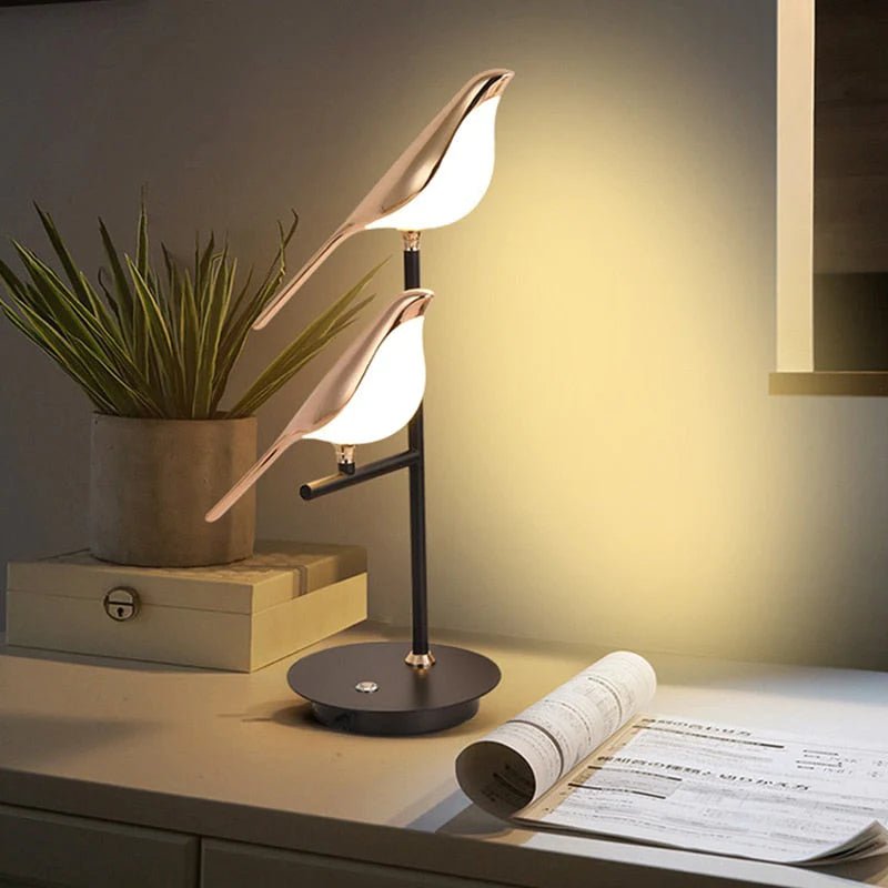 Golden Birdlight Wall Lamp