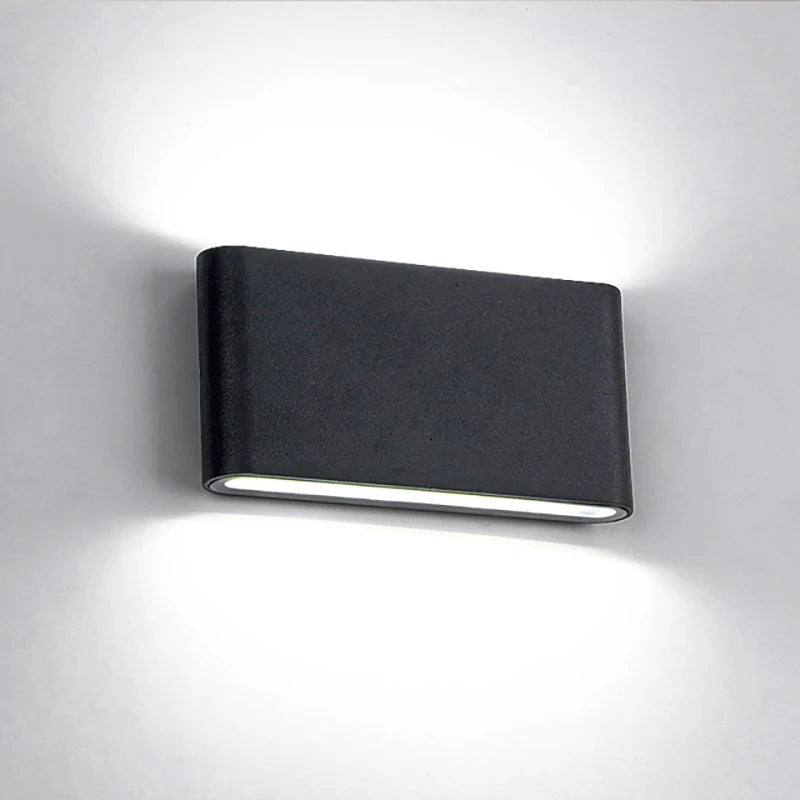 Nordic Aluminum Wall Light