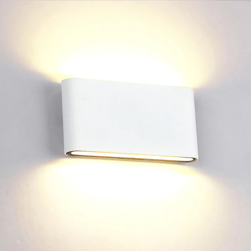 Nordic Aluminum Wall Light