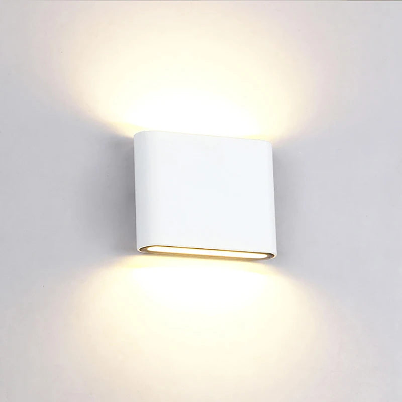 Nordic Aluminum Wall Light
