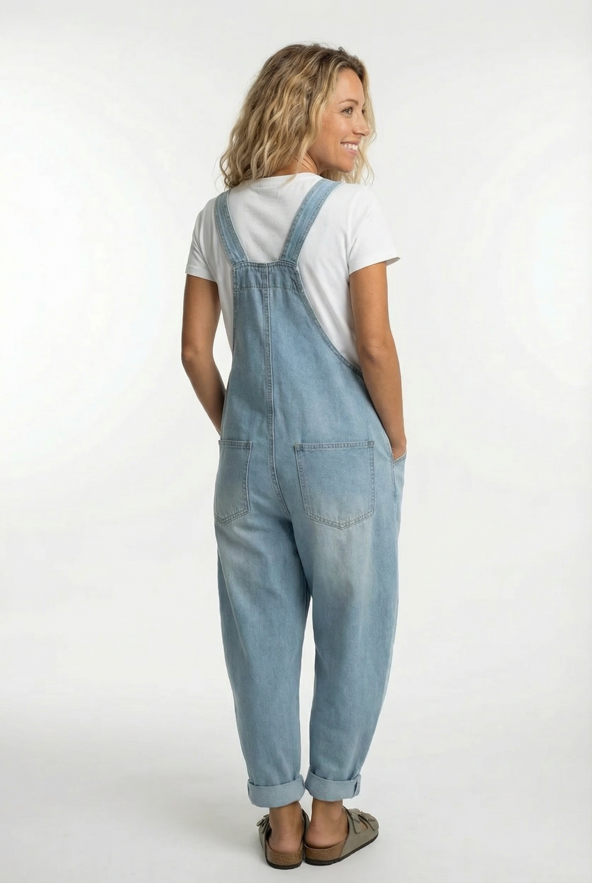 Women's denim overalls jumpsuit, pocket and button detail